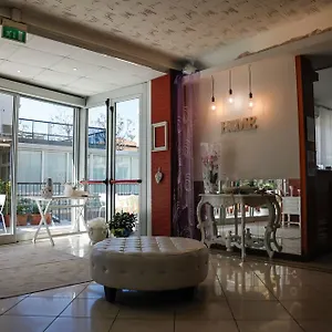 Venus Hotel